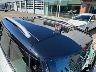 MINI Countryman Countryman 2.0  PHEV  Automaat 224 pk All4 Cooper SE  Business Edition Navigatie ,  Camera Achter , Parkeerhulp , Velgen , lederen bekelding met verwarming , Lage km stand 6.045 km ! - afbeelding nr 17