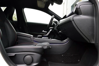 Mercedes-Benz A-Klasse Rijklaarprijs-Garantie Led Navigatie Sfeerverlichting Sport Interieur - afbeelding nr 14
