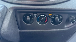 Ford Transit Ford Transit 2.0 TDCI 96KW 131PK L3H2 EURO 6 AIRCO/ NAVIGATIE/ CRUISE CONTROL/ 100% DEALERONDERHOUDEN - afbeelding nr 20