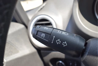 Opel Corsa Opel Corsa 1.2-16V BlitZ | NL-Auto | Climate Control | Stoel- & stuurverwarming - afbeelding nr 17