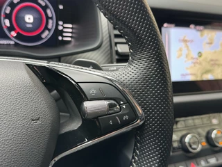 Škoda Kodiaq Skoda Kodiaq 1.5 TSI Sportline Automaat | Trekhaak uitklapbaar | Navigatiesysteem | Stoelverwarming | Stuurverwarming | Getint glas | Cruise control | 20 inch lichtmetalen velgen | Achteruitrijcamera | Parkeersensoren voor en achter - afbeelding nr 13