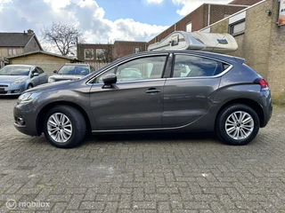 Citroën DS4 Citroen DS4 1.2 PureTech Business  37.666 km! Auto is nieuw! - afbeelding nr 2