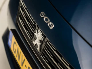 Peugeot 508 Peugeot 508 SW 1.6 HYbrid Deluxe Sport 225Pk Automaat (APPLE CARPLAY, GROOT NAVI, 360 CAMERA, LEDER, ADAPTIVE CRUISE, SPORTSTOELEN, ELEK ACHTERKLEP, GETINT GLAS, KEYLESS, NIEUWSTAAT) - afbeelding nr 38