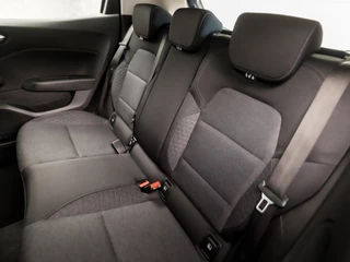 Renault Clio (APPLE CARPLAY, GROOT NAVI, LM VELGEN, SPORTSTOELEN, PARKEERSENSOREN, LED KOPLAMPEN, LANE ASSIST, NIEUWSTAAT) - afbeelding nr 14