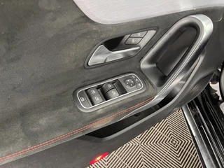 Mercedes-Benz CLA Mercedes-Benz CLA 180 d Business Solution AMG Aut. *PANO | WIDE-SCREEN-COCKPIT | FULL-LED | AMBIENT-LIGHT | LEATHER-MICROFIBRE | CAMERA | NAVI-FULLMAP | ECC | PDC | CRUISE | SPORT-SEATS | 18