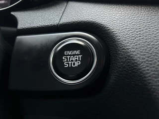 Kia Ceed Sportswagon | Plug-in Hybrid | Stoelverwarming | Stuurwiel verwarmd | - afbeelding nr 24