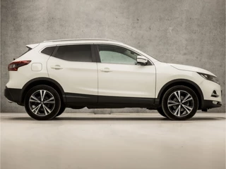 Nissan QASHQAI (PANORAMADAK, NAVIGATIE, CLIMATE, 360 CAMERA, KEYLESS, SPORTSTOELEN, GETINT GLAS, XENON, CRUISE, NIEUWE APK, NIEUWSTAAT) - afbeelding nr 4