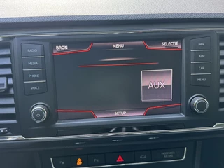 SEAT Ateca Seat Ateca 1.0 EcoTSI Limited Edition Volleer | Stoelverwarming | Apple CarPlay | Navigatiesysteem | Elektrisch bedienbare achterklep | Lichtmetalen velgen | Draadloze telefoonlader | Lane assist & Blind Spot detectie | Parkeersensoren voor en achter - afbeelding nr 18