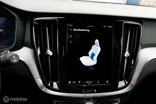 Volvo V60 Volvo V60 MY23 AWD T6 350PK RECHARGE  LONG RANGE PLUS DARK | GOOGLE | ACC | BLIS - afbeelding nr 19