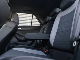 Volkswagen T-Roc Volkswagen T-Roc 2.0 TSI 4Motion Sport Business R Akrapovic - afbeelding nr 22