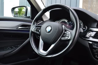 BMW 5 Serie Rijklaarprijs-Garantie Leder Sport interieur Navigatie Head-Up Trekhaak Led - afbeelding nr 36