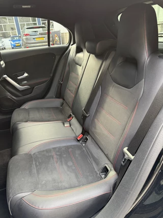 Mercedes-Benz A-Klasse Mercedes-Benz A-klasse 180 Business Solution AMG PANO - afbeelding nr 21