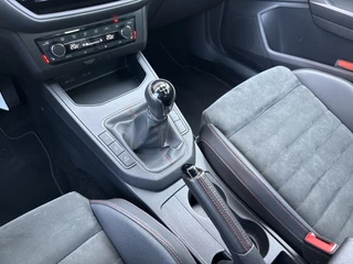 SEAT Ibiza SEAT Ibiza 1.0 TSI FR Business Intense Plus | NL-auto | 1e Eig | Navi | Carplay | Camera | LED | Stoelverw. - afbeelding nr 31