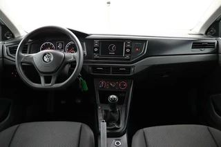 Volkswagen Polo Volkswagen Polo 1.0 | Stoelverwarming | Privacy glas | Lichtmetalen velgen | - afbeelding nr 3