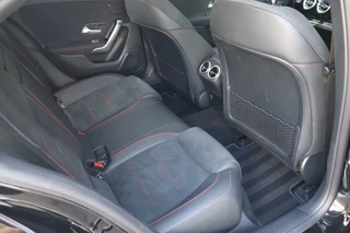 Mercedes-Benz A-Klasse Mercedes-Benz A-Klasse 250 e Business Solution AMG Limited NL-Auto!! Matrix I SfeerverL. I Adap.Cruise - afbeelding nr 21