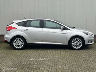 Ford Focus Ford Focus 1.0 Titanium [ Org NL auto, Dealer onderhouden, Nieuwstaat auto ] - afbeelding nr 20