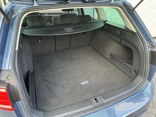 Volkswagen Passat Volkswagen Passat Variant 1.4 TSI Business Edition Trekhaak - afbeelding nr 25