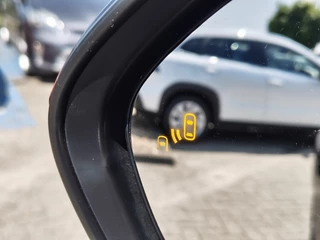 Toyota Yaris Toyota Yaris 1.5 Hybrid GR Sport | Premium Pack | Pano | JBL | Navi - afbeelding nr 39