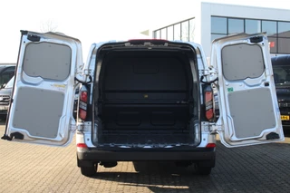 Ford Transit Custom Automaat | L2H1 Trend DC | 4x4 | AWD | L+R Zijdeur | Stoel + Stuurverwarming | Keyless | Carplay/Android | Lease 878,- p/m - afbeelding nr 8