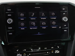 Volkswagen Passat Volkswagen Passat 1.4 TSI PHEV GTE | Stoelverwarming | Massage |  Carplay | Camera | Adaptive cruise | Matrix LED | Navigatie | Memory | Sfeerverlichting - afbeelding nr 25