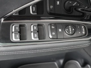 Kia Niro - Navigatie - Camera - Climate control - Cruise control - Trekhaak - Fabrieksgarantie tot 06-2027 - afbeelding nr 27
