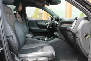 Volvo XC40 Volvo XC40 T4 Recharge R-Design | Parkeercamera | Stoelverwarming | Leder | Trekhaak | Glossy Black | Keyless - afbeelding nr 25