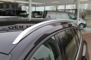 Ford Focus Ford Focus Wagon 1.0-125pk EcoBoost Mild-hybrid Titanium. Mooie, ruime, luxe en comfortabele Ford Focus wagon ! Volautm. airco dual, camera, stoel-, stuur- en voorraamverw., easy entry/easy go, cruise control, Isofix, side- en lane assist, parkeersensoren v+a, LM wielen etc. - afbeelding nr 38