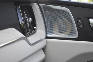 Volvo XC60 Volvo XC60 T5 250pk AWD Inscription | Schuifdak | Bowers&Wilkins - afbeelding nr 13