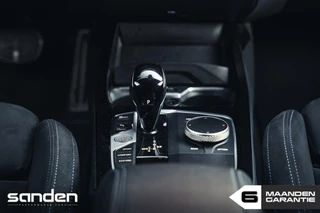 BMW 1 Serie BMW 1-serie M135i xDrive|individual color|H&R|gele DRL|concaver - afbeelding nr 59