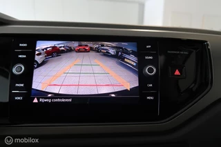 Volkswagen Polo Volkswagen Polo 1.0 TSI 95PK Pano Carplay Camera ACC - afbeelding nr 17