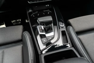 Audi A4 Audi A4 Avant 35 TFSI S-Line Pano / Camera / Trekhaak - afbeelding nr 23