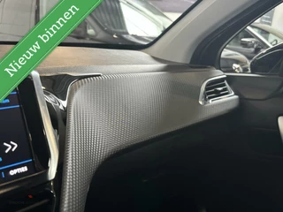 Peugeot 2008 Peugeot 2008 1.2 110 pk Allure | Pano | Clima | Cruise | CarPlay | Stoelverw. | PDC | 16
