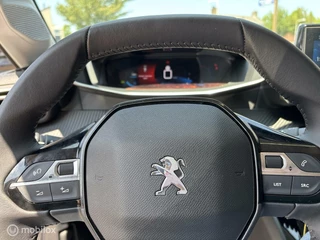 Peugeot 208 Peugeot 208 1.2 PureTech 100 Allure Pack navigatie en carplay Led koplampen cruise control Led koplampen - afbeelding nr 33