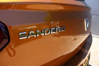 Dacia Sandero Stepway Dacia Sandero Stepway 1.0 TCe 90 Essential | Trekhaak | Camera | Airco | BLIS | Cruise control | Origin NL - afbeelding nr 25