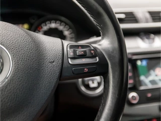 Volkswagen Passat Volkswagen Passat Variant 1.4 TSI Sportline Automaat (NAVIGATIE, CLIMATE, STOELVERWARMING, GETINT GLAS, SPORTSTOELEN, TREKHAAK, CRUISE, PARKEERSENSOREN, NIEUWSTAAT) - afbeelding nr 20