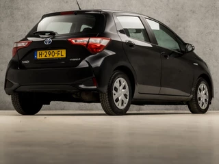 Toyota Yaris Automaat (NAVIGATIE, CLIMATE, CAMERA, SPORTSTOELEN, LANE ASSIST, XENON, CRUISE, NIEUWE APK, NIEUWSTAAT) - afbeelding nr 5