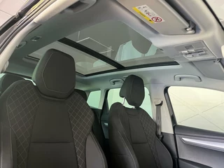 Škoda Karoq Skoda Karoq 1.0 TSI Ambition Business,Pano-dak,T-haak,virtual dashbord - afbeelding nr 10