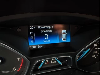 Ford Focus Ford Focus Wagon 1.0 TITANIUM Voorruitverwarming | Keyless | Cruise - afbeelding nr 14