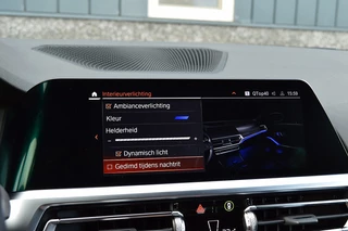 BMW 3 Serie BMW 3 Serie 320i M-Sport Business Edition Plus Rijklaarprijs-Garantie Leder Led Camera Navigatie 50 Jahre Edition - afbeelding nr 23