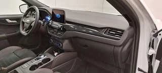 Ford Kuga Ford Kuga 2.5 PHEV ST-Line 225pk | Driver Assistance Pack | Winterpack | Technology Pack | AGR Stoelen | Half leder/Alcantara | - afbeelding nr 30