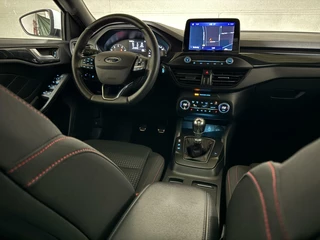 Ford Focus Ford Focus 1.5 EcoBoost ST Line Pano ACC CarPlay Winterpack - afbeelding nr 26