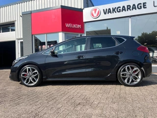 Kia cee'd Kia Cee'd 1.6 T-GDi GT,205pk, 1e eigenaar, dealer onderhouden! - afbeelding nr 2