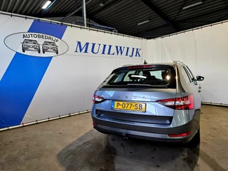 Škoda Superb - afbeelding nr 12