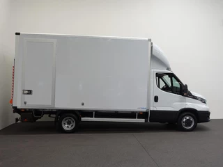 Iveco Daily Iveco Daily 40C18 3.0 180pk Automaat Bakwagen Laadklep 440x211x235 Airco Cruise control LED Navi Camera - afbeelding nr 36