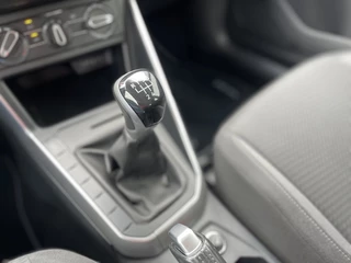 Volkswagen Taigo Volkswagen Taigo 1.0 TSI Life Business | Adaptive Cruise Control | DAB | Apple Ca - afbeelding nr 21