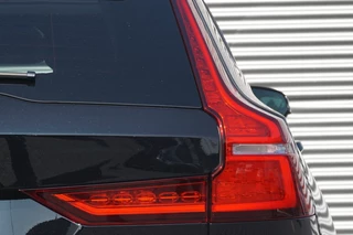 Volvo V60 Volvo V60 T6 PHEV Plus Dark ORG.NL! | TREKHAAK | HARMAN KARDON | PANO! - afbeelding nr 60