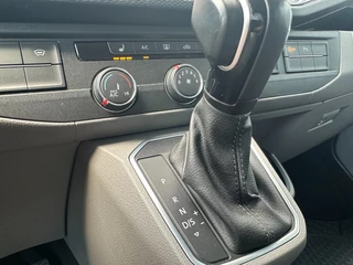 Volkswagen Transporter Volkswagen Transporter 2.0 TDI 199pk DSG BULLI DC bj2020 *Led *Virtual cockpit *Adaptive *Dubbele schuifdeur - afbeelding nr 14