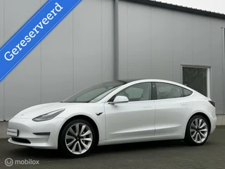 Tesla Model 3 - 203150208-0