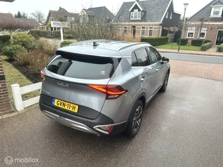 Kia Sportage Kia Sportage 1.6 T-GDi MHEV HYBRID EDITION GROOT SCHERM CARPLAY STUUR/STOELVERWARMING ZO GOED ALS NIEUW ZEER COMPLEET!! - afbeelding nr 4