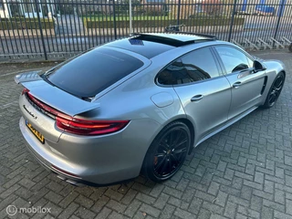 Porsche Panamera Porsche Panamera Turbo S Hybride|Keramische|Pano|21’|Vol! - afbeelding nr 6